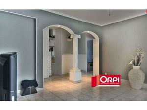 Location appartement  m² T-4 à Saint-Priest  957 €