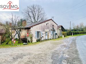 CHARMANTE MAISON DE CAMPAGNE RÉNOVÉE AVEC DÉPENDANCES ET TER