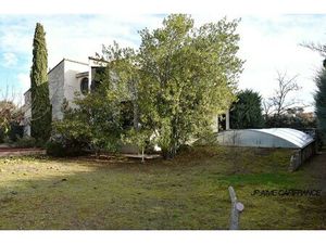 Dpt Gard (30)  à vendre BAGNOLS SUR CEZE maison d'architecte de 200 m² avec piscine couver
