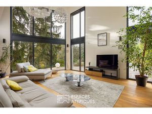 Maison contemporaine au calme d'une impasse avec jardin et piscine