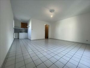 Appartement - 4ème étage - 30.01 m2 - 1 pièce - Non meublé