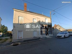 Immeuble 120 m² RIVARENNES