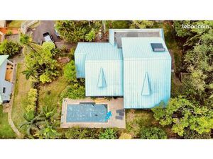 Propriété 7 pièces 264 m²