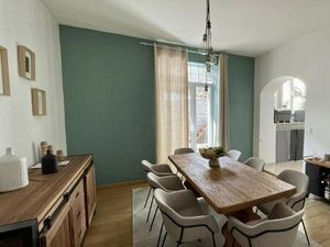 Maison de ville (141 m²) avec terrasse