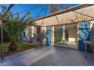 Maison rénovée entre le cap brun et la serinette