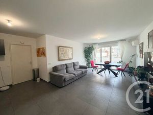 Appartement T4 à vendre - 4 pièces - 82 55 m2 - Marseille - 13010 - PROVENCE-ALPES-COTE-D-