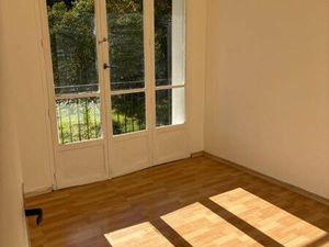 Location F2 immeuble Wagram les jardins de l’empereur