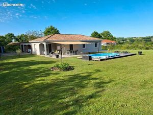 Maison 90 m² Villeneuve De Berg