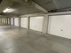Loue garage/box sous sol fermé
