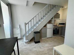 Charmante maison de ville rénovée à louer – Bourgoin-Jallieu