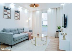 T2 entièrement rénové - meublé standing - parking privatif – proche gare