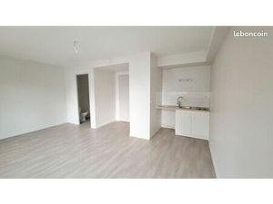 Studio de 33 m² jolie pièce de vie – Proche gare de Tours
