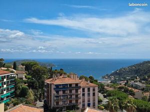 EXCLUSIVITÉ - VILLEFRANCHE-SUR-MER – TRIPLEX D’EXCEPTION À LOUER – 186 m² + 141 m² DE TERR