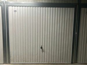 Location box fermé S/Sol Vaise