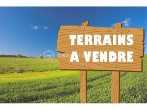 Vente terrain 690 m² à Tours (37000)  123 500 €