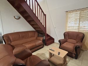 Charmante maison T3 duplex meublé aux Abymes !