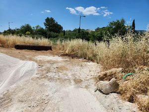 Vente terrain à batir 787 m² à Saint-Maximin-la-Sainte-Baume (83470)  215 000 €