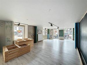 Surface commerciale à louer de 200 m² à Ciney (VBD59945)
