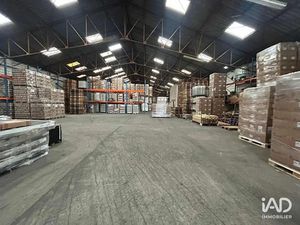 Vente locaux professionnels 3300 m² à Mézin (47170)  361 000 €