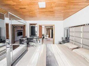 SPACIEUSE MAISON RECONNUE EN 3 LOGEMENTS : LARGE POSSIBILITE