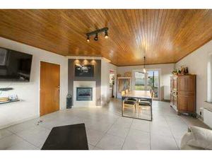 Charmante maison de plain-pied  3 CH  panneaux solaires!