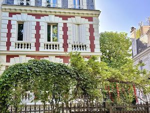 Vente locaux professionnels 300 m² à Paris 16ème (75016)  4 250 000 €