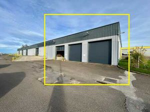 Entrepôt de 1.000 m² avec bureau