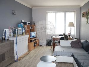 Location appartement 3 pièces 68 m² à Neuvy-sur-Loire (58450)  450 €