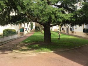 Location appartement 3 pièces - F3 Chatillon