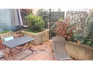 Beau Studio à louer - Centre Aix en Provence