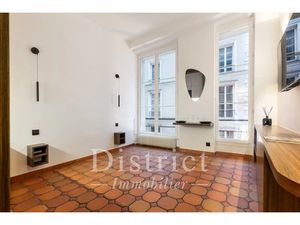 Exclusivité. Ile Saint Louis. Adorable studio de 15m².