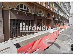 Location - Local commercial - 150 m² - 18 240 €/an HC HT -