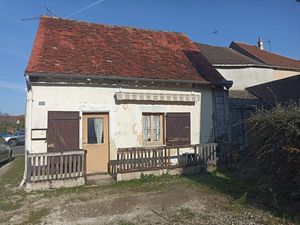 Petite Maison de campagne à vendre  2 pièces  GERMIGNY L'EXEMPT (18)