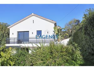 Au coeur du centre ville de Hyères dans un secteur recherché