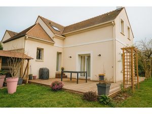 Ecrin d'Architecture Contemporaine de 131m2 à L'Isle Adam