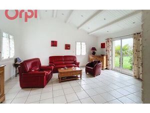 Maison Poiroux m² T-3 à vendre  312 000 €