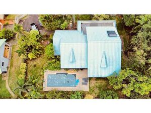 À vendre – Propriété spacieuse à La Montagne (97417)  Ruisseau Blanc
