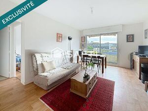 APPARTEMENT 2 PIECES AVEC PLACE DE PARKING ET CAVE