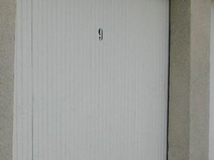 Talaudière centre grand garage à louer