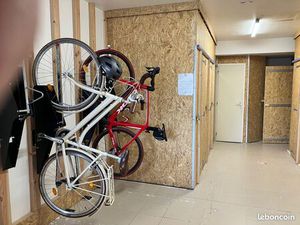 Racks à Vélos sécurisés en box de stockage