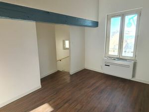 Studio entièrement rénové et climatisé