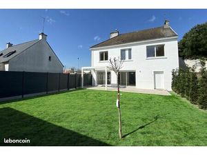 Belle maison rénovée – 138 m² avec garage  jardin et prestations premium – Nantes