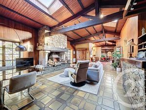 Maison à vendre - 8 pièces - 300 m2 - Orcines - 63 - AUVERGNE