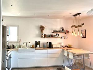 T3 rénové avec terrasse – Centre de Biarritz (Janvier → Juin 2026)