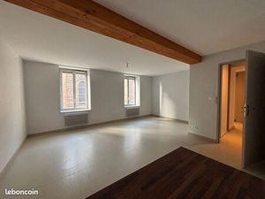 Appartement 4 pièces 77 m²
