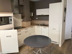 Vieux Port  T1 bis 30 m2  avec terrasse loggia et balcon