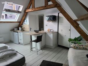Studio rénové à louer - 26m² - Centre historique de Lannion