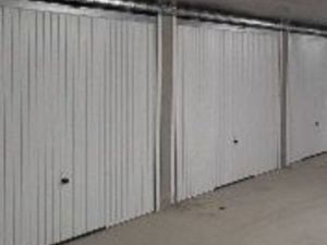 Garage à louer