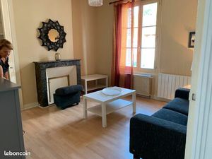 A louer courcay meuble