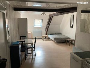 Studio meublé La Tour du Pin centre